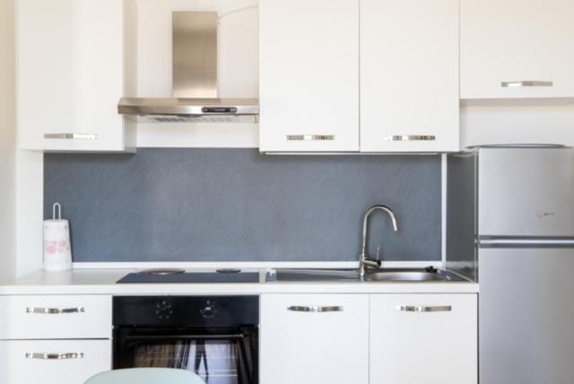 Grande Monolocale Con Parcheggio Interrato Incluso Apartment Genoa Luaran gambar